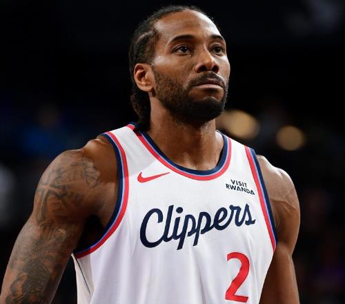 29分8板！23分8板4助！小卡創(chuàng)神級紀錄，快船2換5交易大獲成功