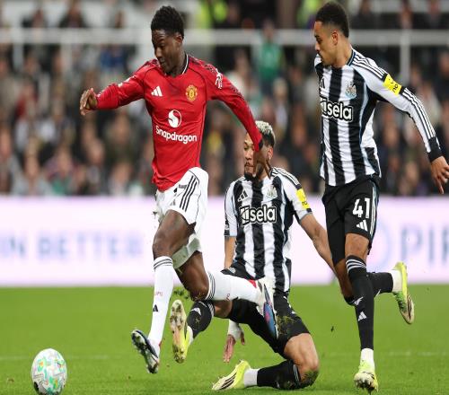 熟悉的劇情，曼聯本賽季第二次在11打10的情況下輸球