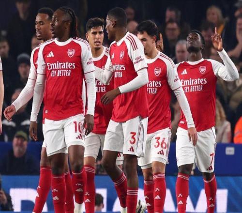 足壇悲喜夜！曼城爆冷給阿森納送大禮，曼聯慘遭絕殺，切爾西41