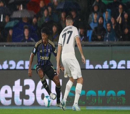 爺青回！昔日尤文“大腿”夸德拉多回家：沒帶土特產，只想拿點分