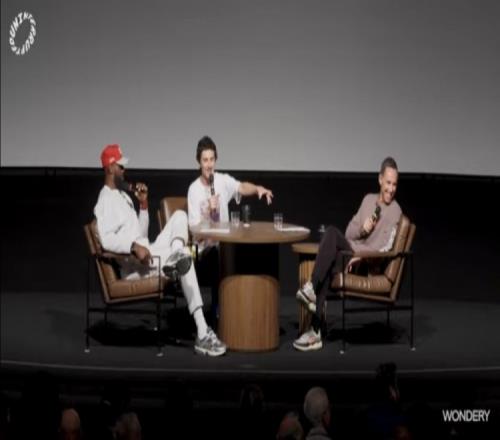 甜茶信心滿滿十年如一日?qǐng)?jiān)信詹姆斯將加盟尼克斯購(gòu)入超值季票以圖發(fā)財(cái)_NBA直播