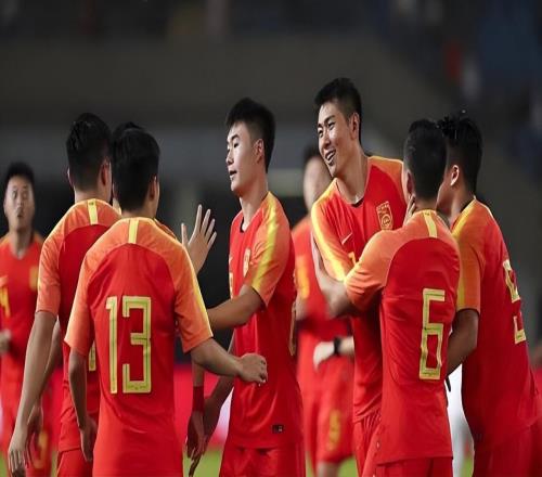 戴偉浚原以為本賽季離開申花，他能在新東家踢首發，結果未登場