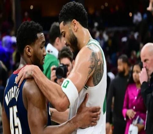 米切爾：塔圖姆大傷初愈略顯猶豫很正常，他已經(jīng)非常了不起了