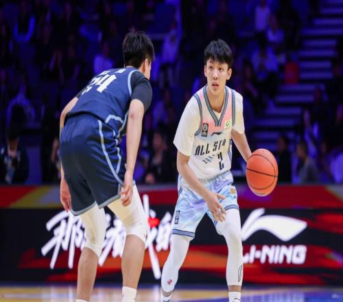 故意放水讓老隊友拿MVP球迷：打廣東演新疆，打南區演北區