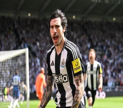 【早報】賽季雙殺！AC米蘭笑傲同城德比