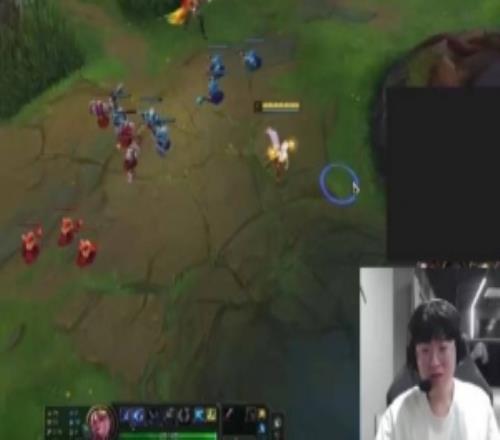 zeus排位遇對手雙人路換線：不像話呢這個真的可以去打世界賽了