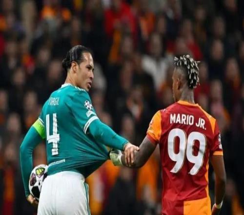 斯洛特：加拉塔薩雷英勇不假，裁判傾向性判罰不公