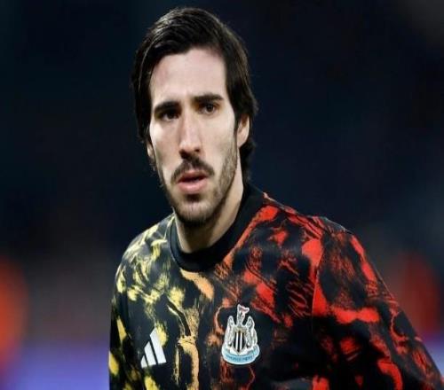 記者：托納利是曼聯(lián)的引援目標(biāo)之一，安德森、沃頓等人也在列