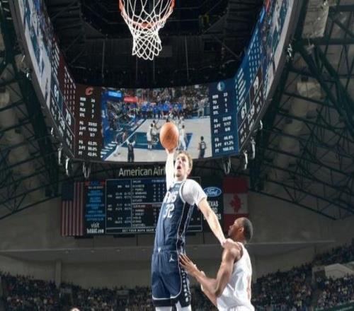 25次砍20+！19歲弗拉格超越科比，騎士主帥盛贊