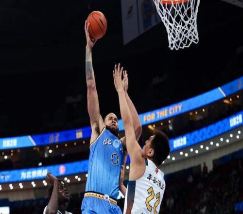 北京VS廣州沖擊三連勝！麥基漸入佳境，許利民打造全新雙塔組合