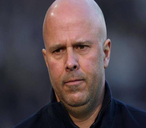 英超最新積分戰(zhàn)報(bào)：曼聯(lián)31維拉！B費(fèi)隊(duì)史紀(jì)錄，利物浦11熱刺