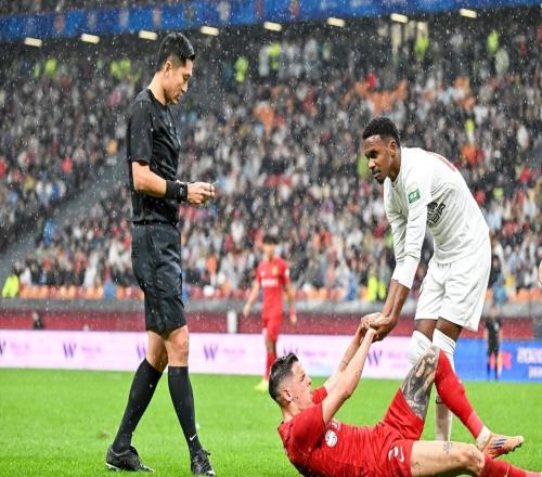 中超歷史第4！場均超3萬，泰山主場45069人居首，3場破4萬