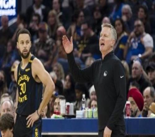 喜迎執教生涯600勝里程碑，科爾：庫里把比賽用球送給了我