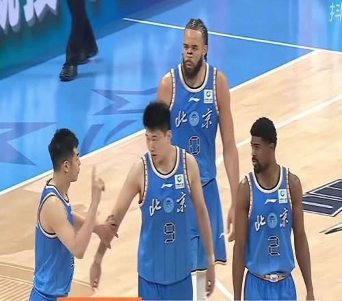 北京男籃輕取天津豪取四連勝，周琦23+13麥基9+10，林庭謙19分