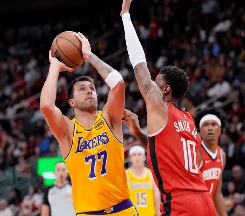 隨著湖人6連勝，快船輸4分，西部最新排名出爐！火箭排第4