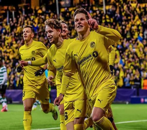 歐冠之夜！4隊(duì)將晉級(jí)8強(qiáng)：皇馬無(wú)憂(yōu)頭號(hào)黑馬沖擊29年紀(jì)錄