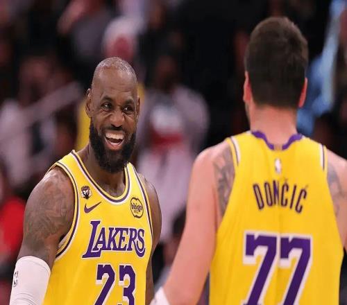 開(kāi)罵！沒(méi)詹姆斯湖人更強(qiáng)扯吧你！