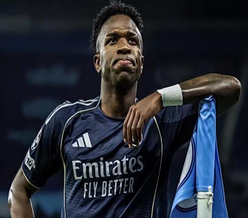 21，30！歐冠瘋狂一夜，皇馬巴黎雙殺，槍手晉級，黑馬被逆轉(zhuǎn)