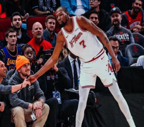 火箭116124湖人！杜蘭特強詞奪理，申京毫無借口，一人不配首發