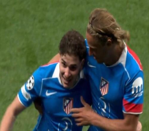 單賽季歐冠打入8球，阿爾瓦雷斯是阿根廷球員第四人