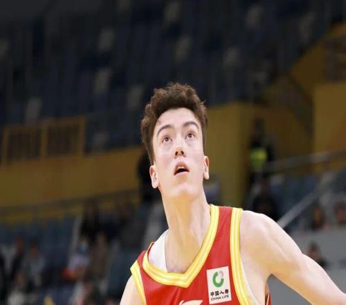 兩連勝！胡金秋砍下21分7籃板，浙江浙商證券主場力擒長白山恩都里