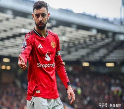 進步明顯！曼聯提前8輪成功保級，4大歐洲冠軍，爭一個降級名額