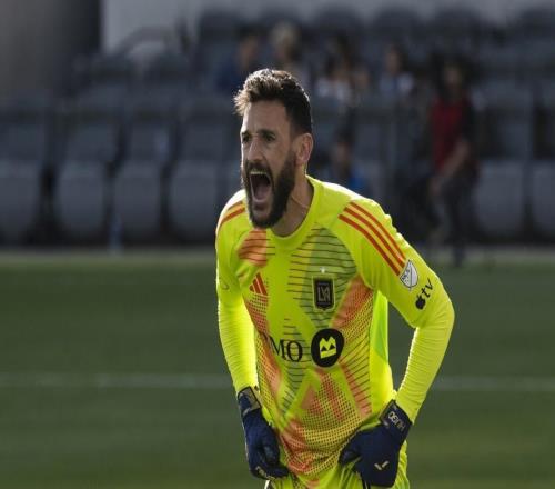 依舊穩健，39歲前熱刺門將洛里成美職聯首位開局前5場零封的門將