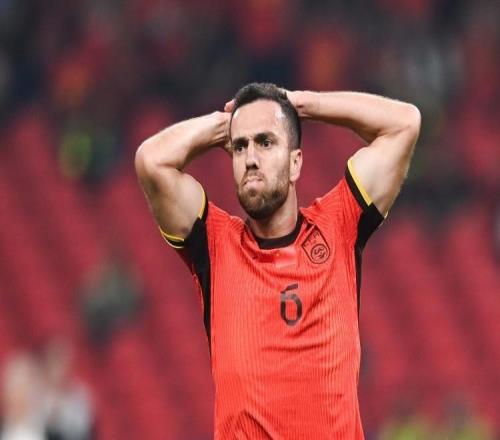 國(guó)足26人名單變動(dòng)：塞鳥+魏震因傷落選補(bǔ)招李揚(yáng)李鎮(zhèn)全擁10位U23