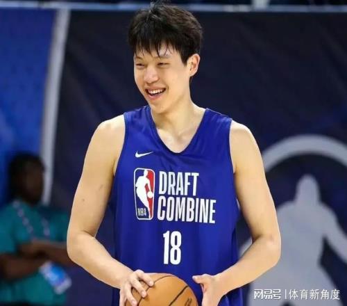 就在剛剛！17+11+2！楊瀚森大帽狀元秀