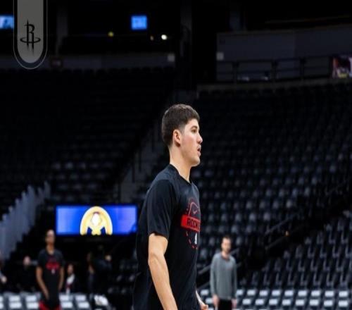 2人復出，火箭隊重回10人輪換！雙射手轟31分+7記三分，激活全隊