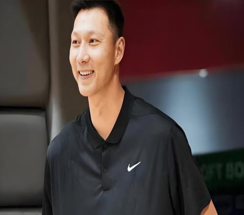 CBA重磅消息：廣東“冠軍神射”宣布復(fù)出！易建聯(lián)現(xiàn)身，人氣爆棚