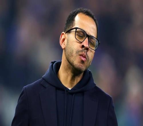 TA：藍(lán)軍球迷不滿情緒達(dá)新高帕爾默、恩佐抱怨暗示問(wèn)題嚴(yán)重