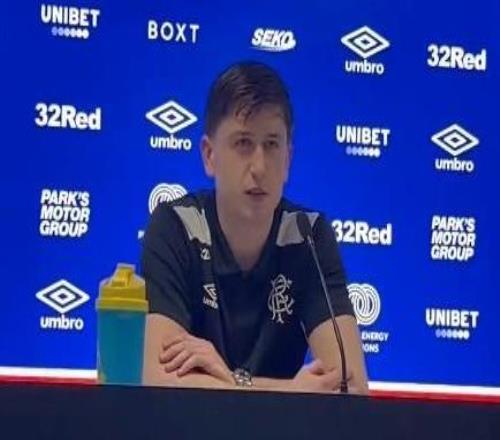 穆爾：回?zé)岽痰荣惣窘Y(jié)束再看，留在流浪者是目前最好的選擇