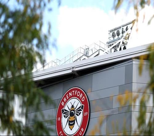 郵報：兩名小蜜蜂球員在歸家途中見義勇為，救人后渾身帶血