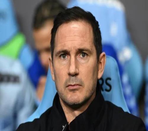 巴特：蘭帕德現(xiàn)在經(jīng)驗豐富，如果再執(zhí)教藍軍他會做得非常出色