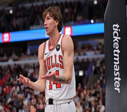 打爆了火箭的防線，公牛鋒線新星本賽季的進步幅度相當迅猛