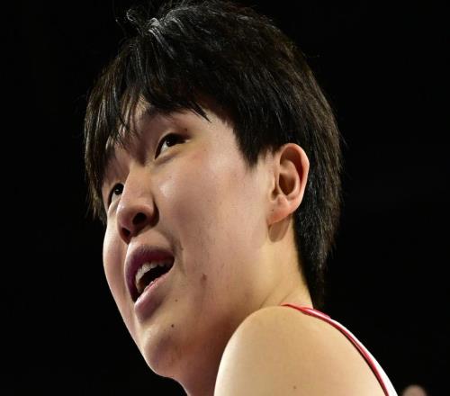 9中9轟20+9+5！楊瀚森付出一切遭庫(kù)克坑苦G聯(lián)賽首次百分百命中率