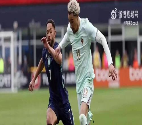 進(jìn)球勝巴西，“左邊鋒”?；倏艘琅f生猛