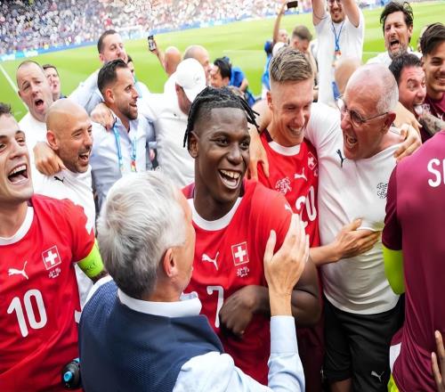 蓉城為何失去周定洋后！俱樂(lè)部卻能排在中超榜首，三人功不可沒(méi)