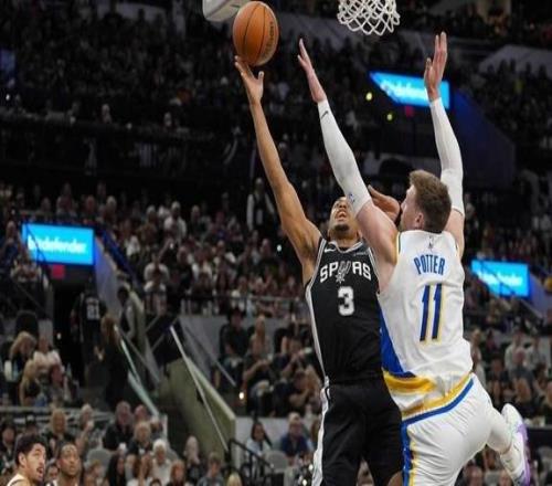 爆笑！馬刺名宿公開“打假”凱爾登體重：你才215磅騙誰(shuí)呢！