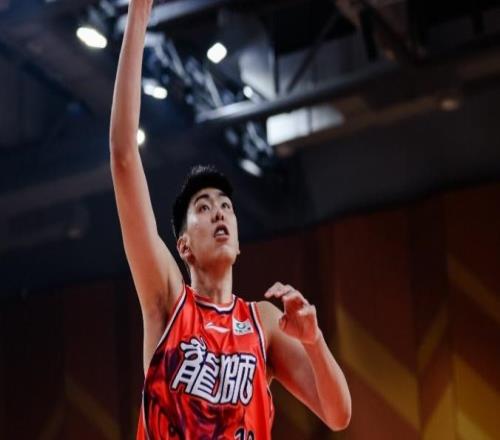 被轟170崩盤！遼寧爆冷慘負廣州趙繼偉7中1徐昕20+9統治內線