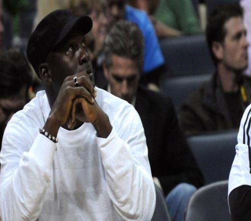 擺脫NBA“包袱”后，邁克爾喬丹在納斯卡賽車中找到了新的出路