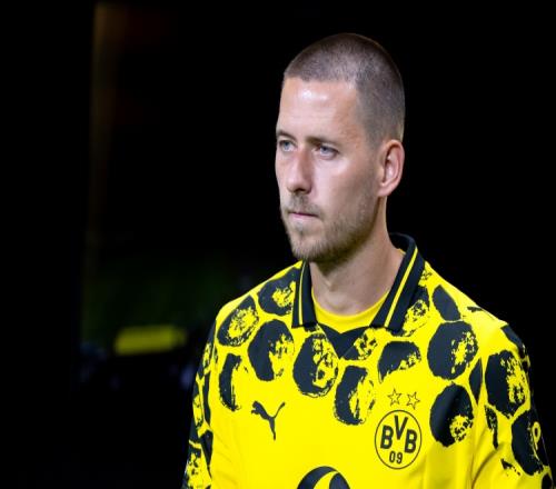 德天空?qǐng)?bào)道曼聯(lián)和馬競(jìng)對(duì)多特后衛(wèi)安東表示關(guān)注并已進(jìn)行相關(guān)詢問(wèn)_德甲直播