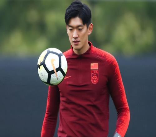 顏駿凌做出重要決定！事關上港能否本賽季拿中超冠軍，以官宣為準