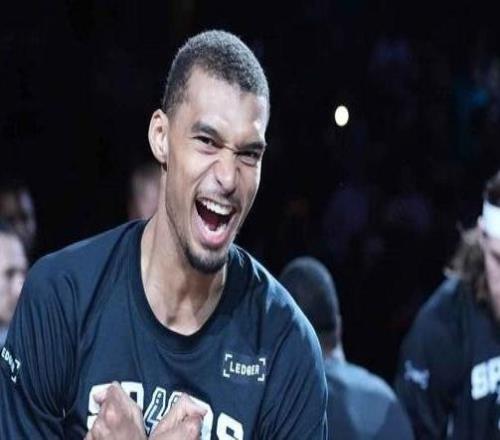 SGA狂轟47分MVP卻沒穩(wěn)名嘴：怪文班亞馬和馬刺太猛！