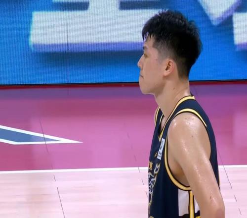 終于來了！廣東隊做出重大決定，男籃國手確認退出！