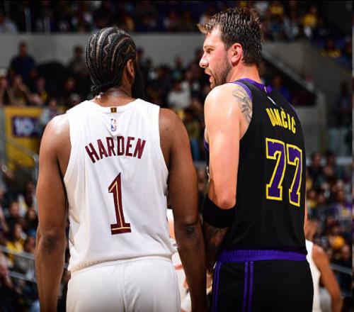 湖人三月份17戰15勝！東契奇：感覺太棒了我們為彼此而戰