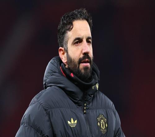 名記：曼聯(lián)距歐冠資格一步之遙，卡里克沉穩(wěn)從容的心態(tài)很關(guān)鍵