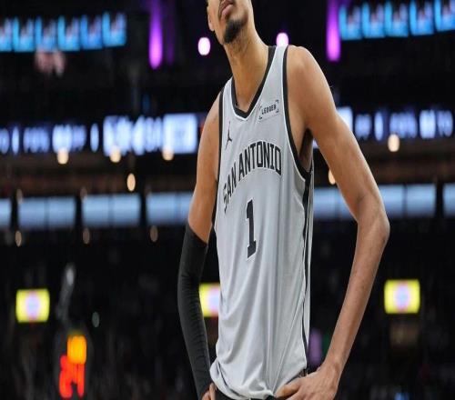 連續兩場40+兩雙！0犯規0失誤！這怪物殺瘋了！