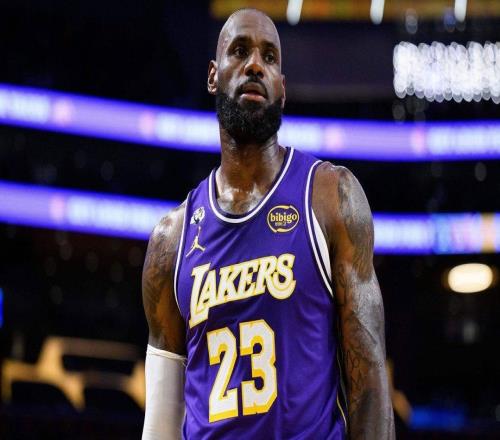 NBA資深記者列舉湖人隊詹姆斯今夏的三種現(xiàn)實選擇：首選退役